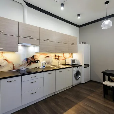 стильна в самому центрі *