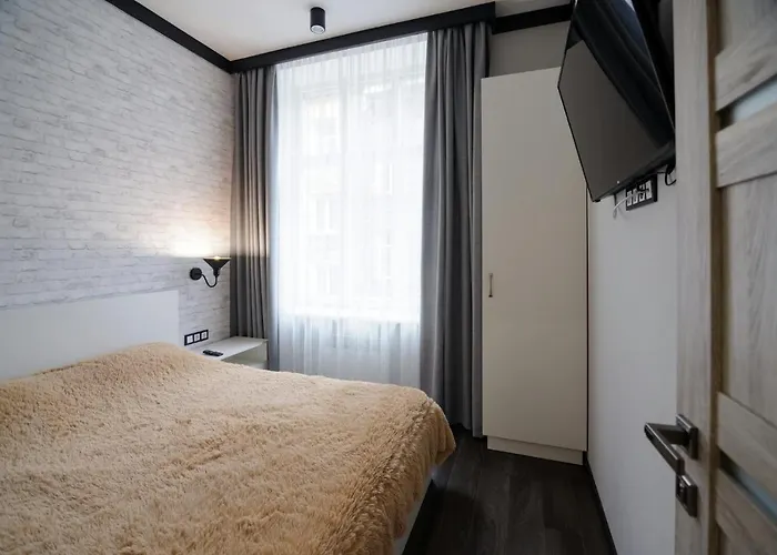 стильна в самому центрі Apartman