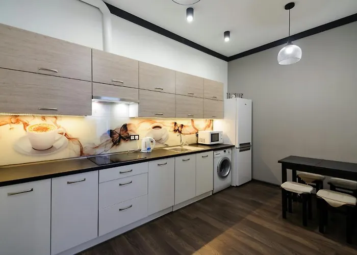 стильна в самому центрі *