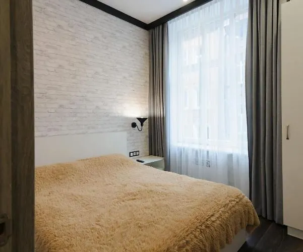 стильна в самому центрі Apartman